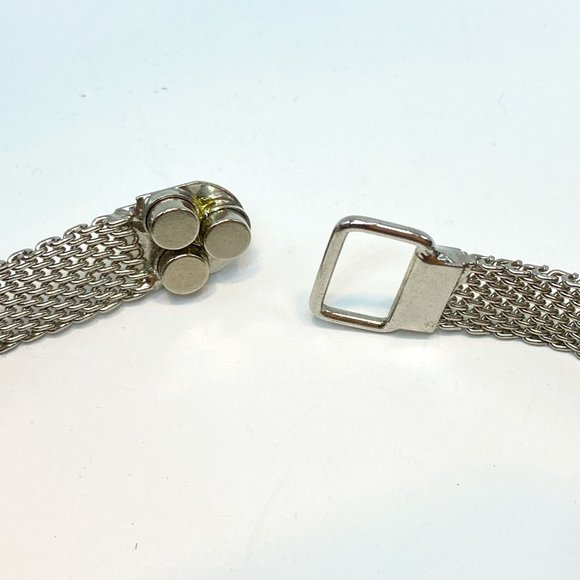 Green Rhinestones and Silver tone Mesh Bracelet Stretch Magnet Closure - Picture 9 of 9